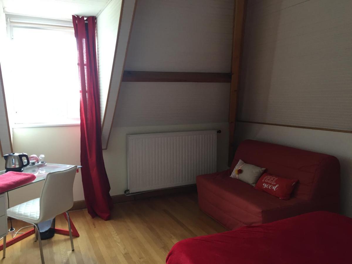 Domaine De Bellevue Bed & Breakfast Beaupuy  Екстериор снимка
